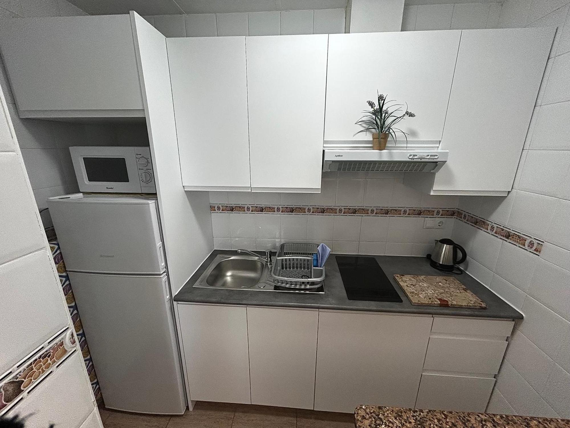 Appartement Mar Menor, Urrutias - Beachfront With Patio Under New Management Since July 2024 *