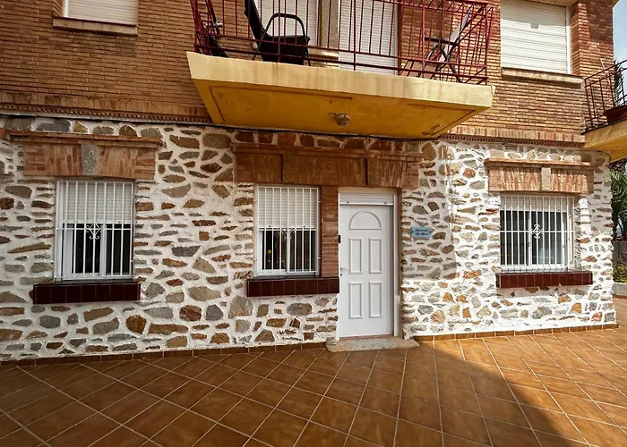 Apartamento Mar Menor, Los Urrutias - Beachfront Apartment With Patio Under New Management Since July 2024