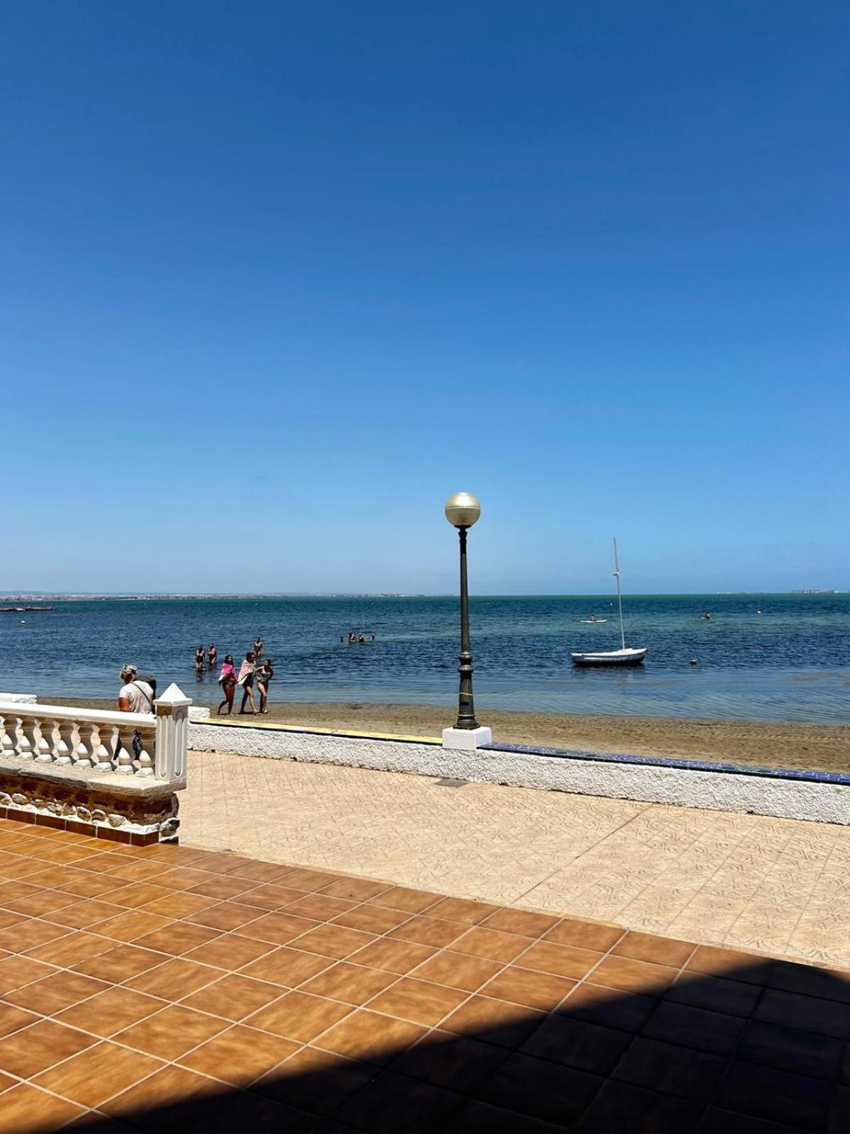 Mar Menor, Urrutias - Beachfront With Patio Under New Management Since July 2024 Cartagena